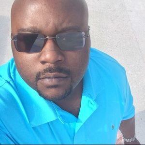 Meet your Posher, Andrew